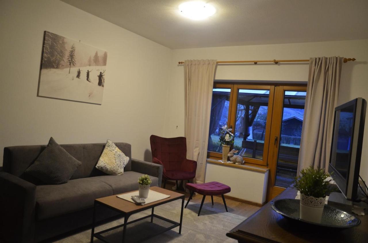 Ferienwohnungen Sunshine Stumm Habitación foto